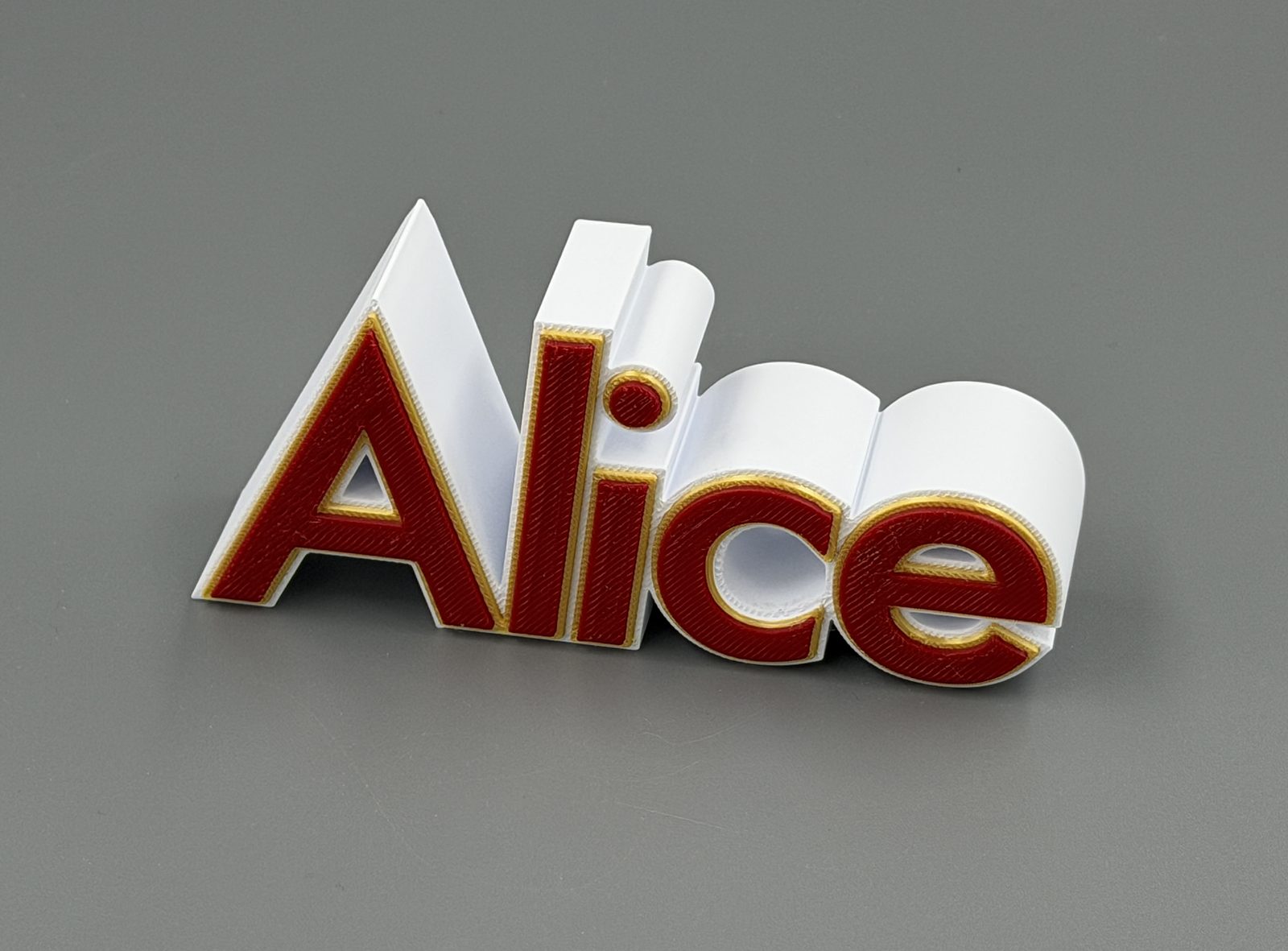 Alice – Futura Medium Oblique